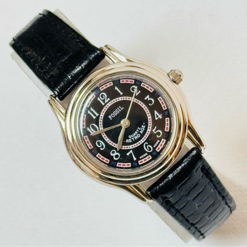 Rare Vintage Fossil Palermo Retro Age Women's Watch Silver Black Dial Leather
